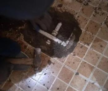 芝罘卫生间漏水维修公司为您分享下卫生间渗水如何处理及注意事项