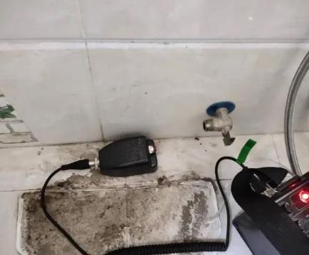 芝罘屋顶漏水维修公司分享下卫生间漏水的危害及解决方法